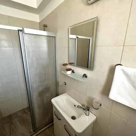 Apartment Studio Flat W Balcony 8 Min To Kyrenia Castle *